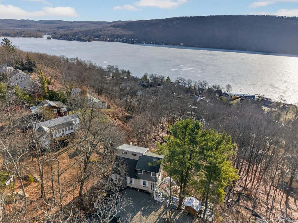 Photo of 173 Brook Trail, Greenwood Lake, NY 10925 (MLS # 1033053)