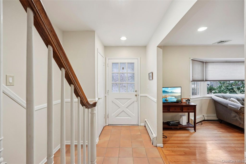 Photo of 118 Norton Drive, East Northport, NY 11731 (MLS # 963196)