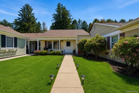 Condo For Sale - 58 Hearthside Drive<br/> Mount Sinai, NY 11766