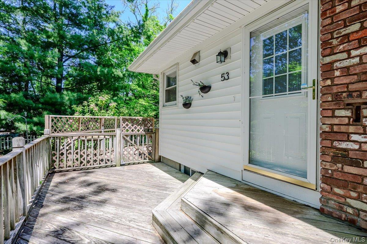 53 Ehrhardt Way