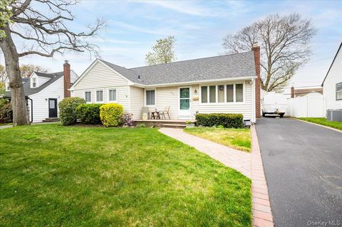 Homes For Sale - 762 Durham Road<br/> East Meadow, NY 11554