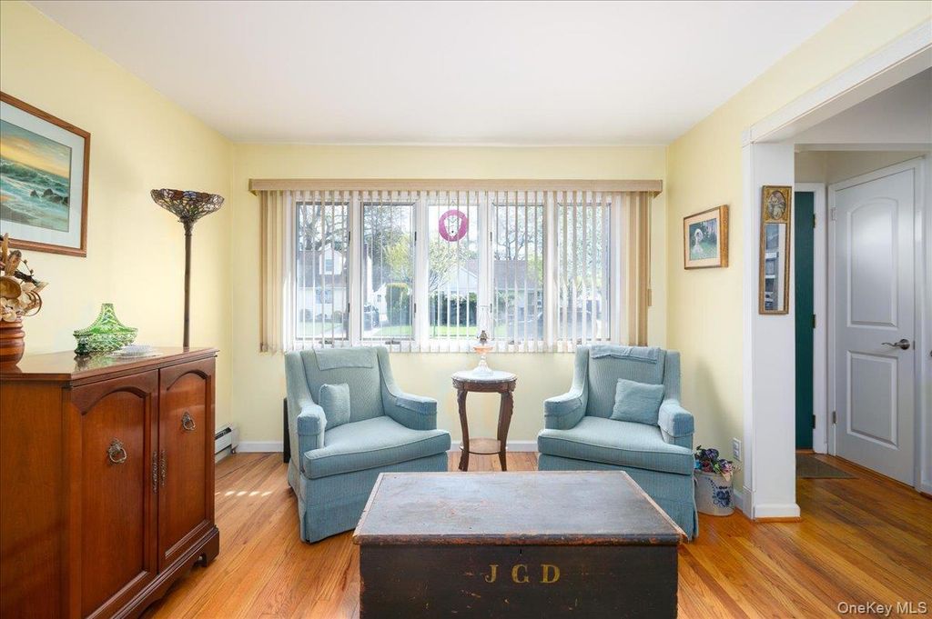 Photo of 762 Durham Road, East Meadow, NY 11554 (MLS # 987543)