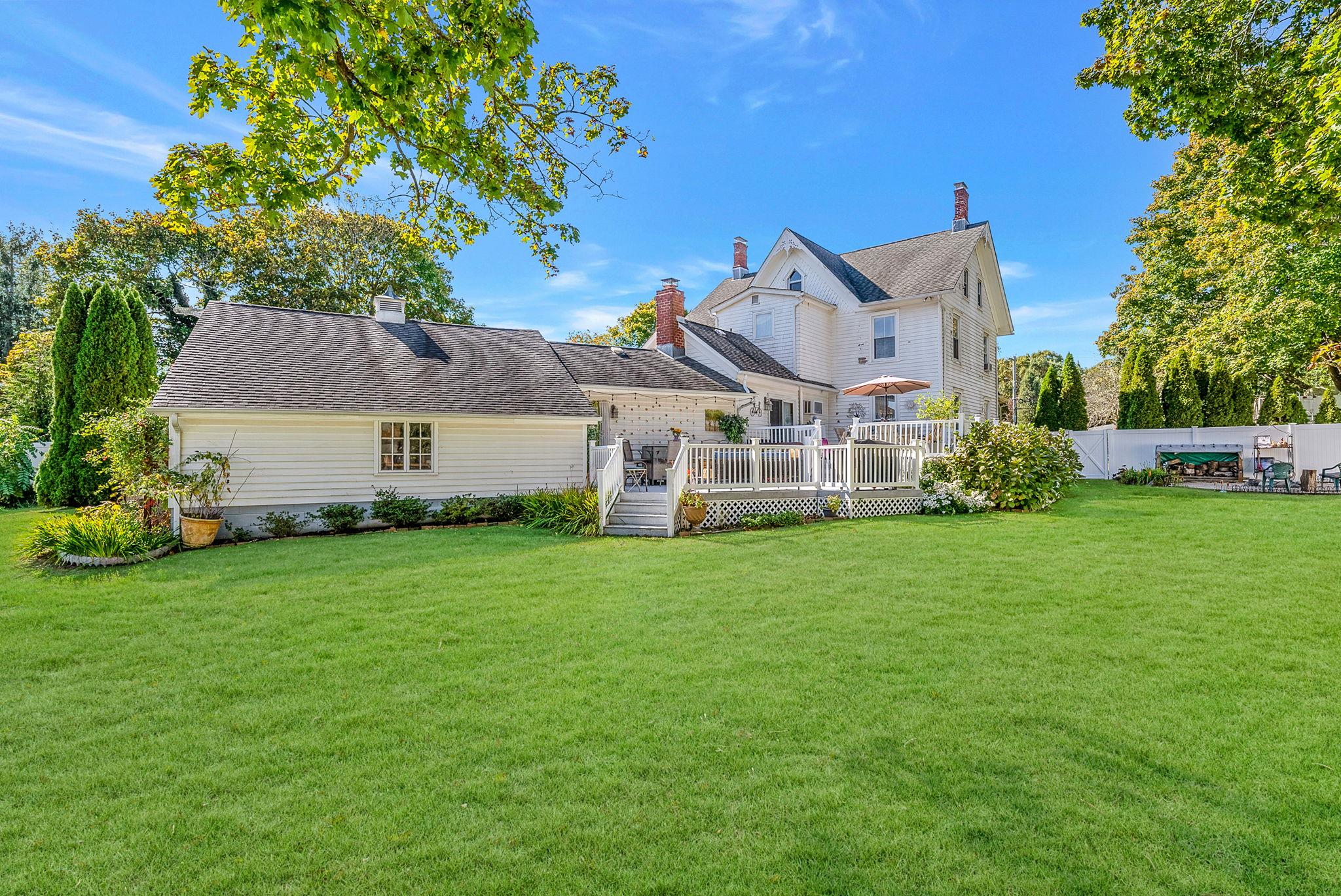 107 Ocean Avenue, Center Moriches, New York image 38