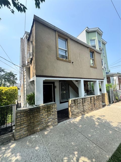 33 Colin Street Yonkers NY 10701