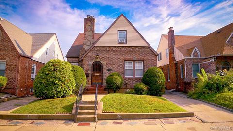 16627 25th Avenue Whitestone NY 11357