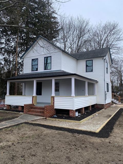 Homes For Sale - 80 Swezey Street<br/> Suffolk County, Patchogue, NY 11772