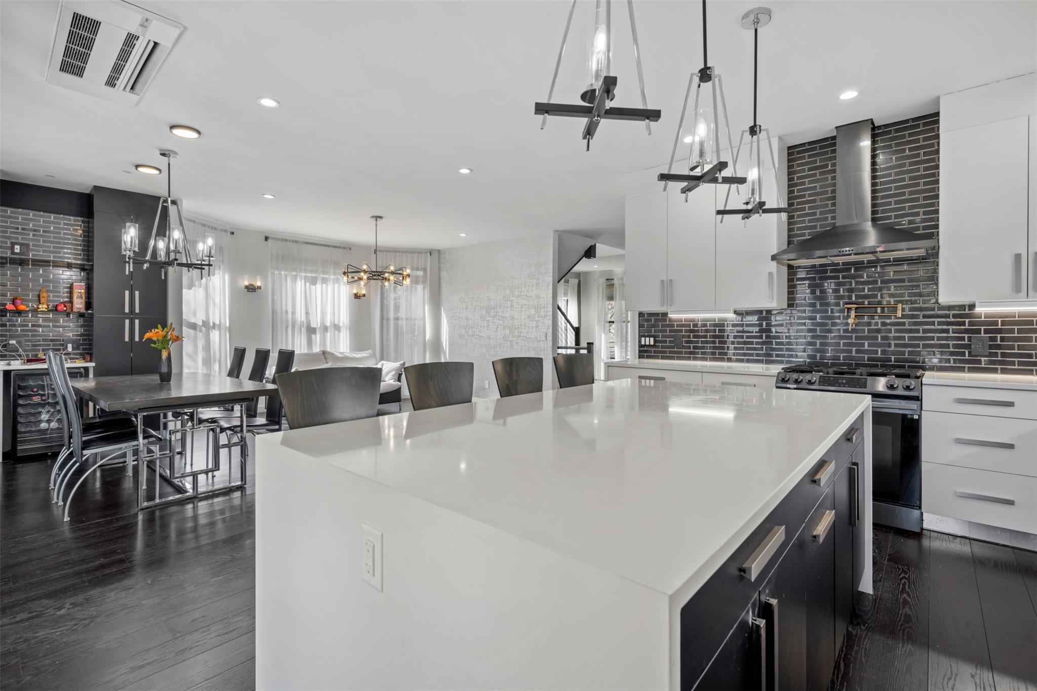 131 Kellogg Street, Oyster Bay, New York image 30