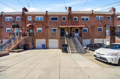 Homes For Sale - 193 Kearney Avenue<br/> Bronx, NY 10465