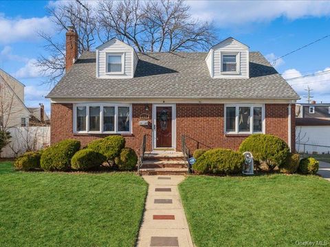 158 Clement Avenue, Elmont, NY 11003 - MLS#: 941234
