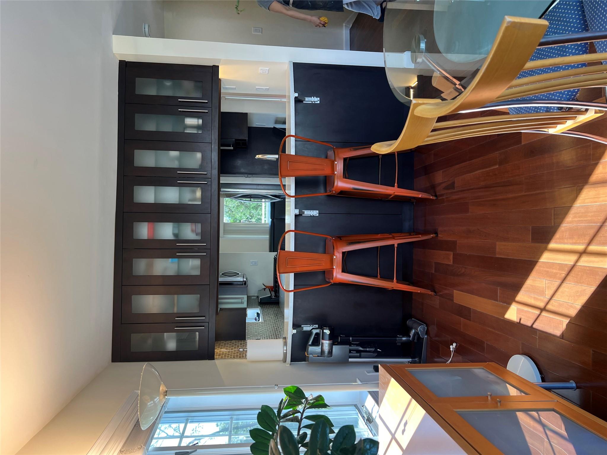 240-54 Oak Park Drive, Douglaston, New York image 10