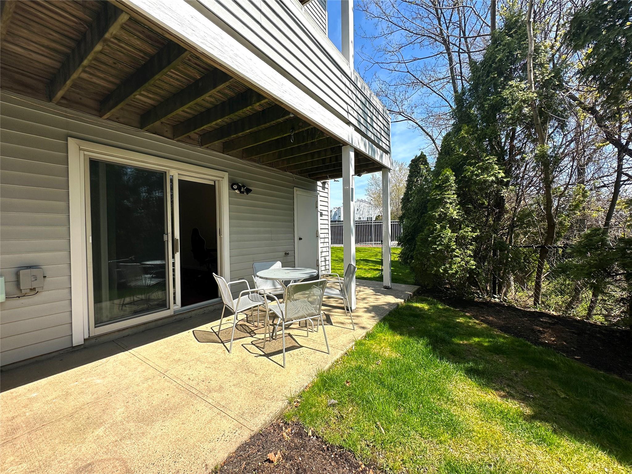 240-54 Oak Park Drive, Douglaston, New York image 29