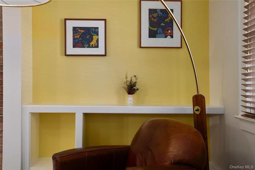 Photo of 315 State St, Hudson, NY 12534 (MLS # 954702)