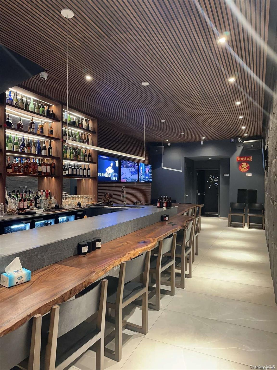 35-30 Farrington Street