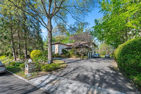 45 Bristol Drive, Manhasset, NY 11030 - MLS#: 803608