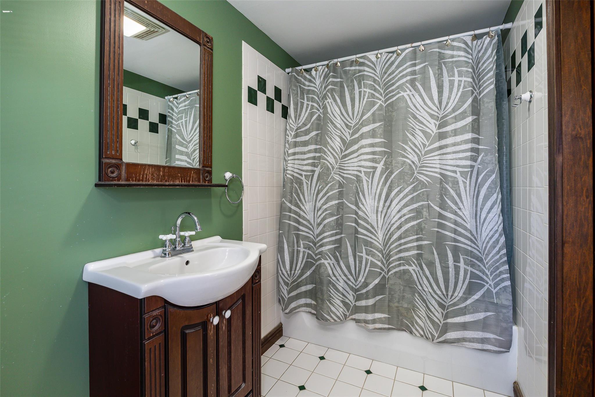19 Harvey St, Hyde Park, New York image 17