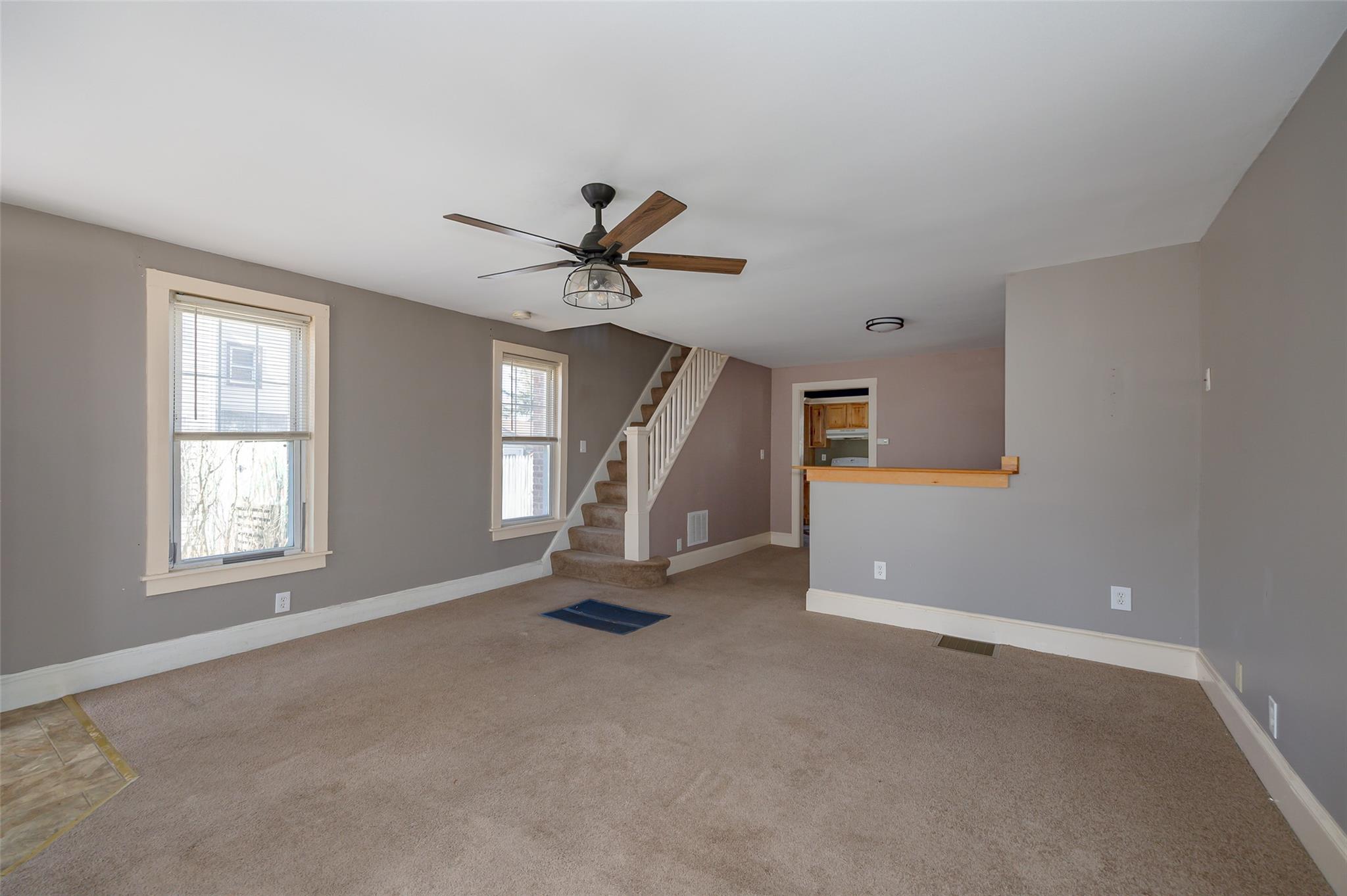19 Harvey St, Hyde Park, New York image 5