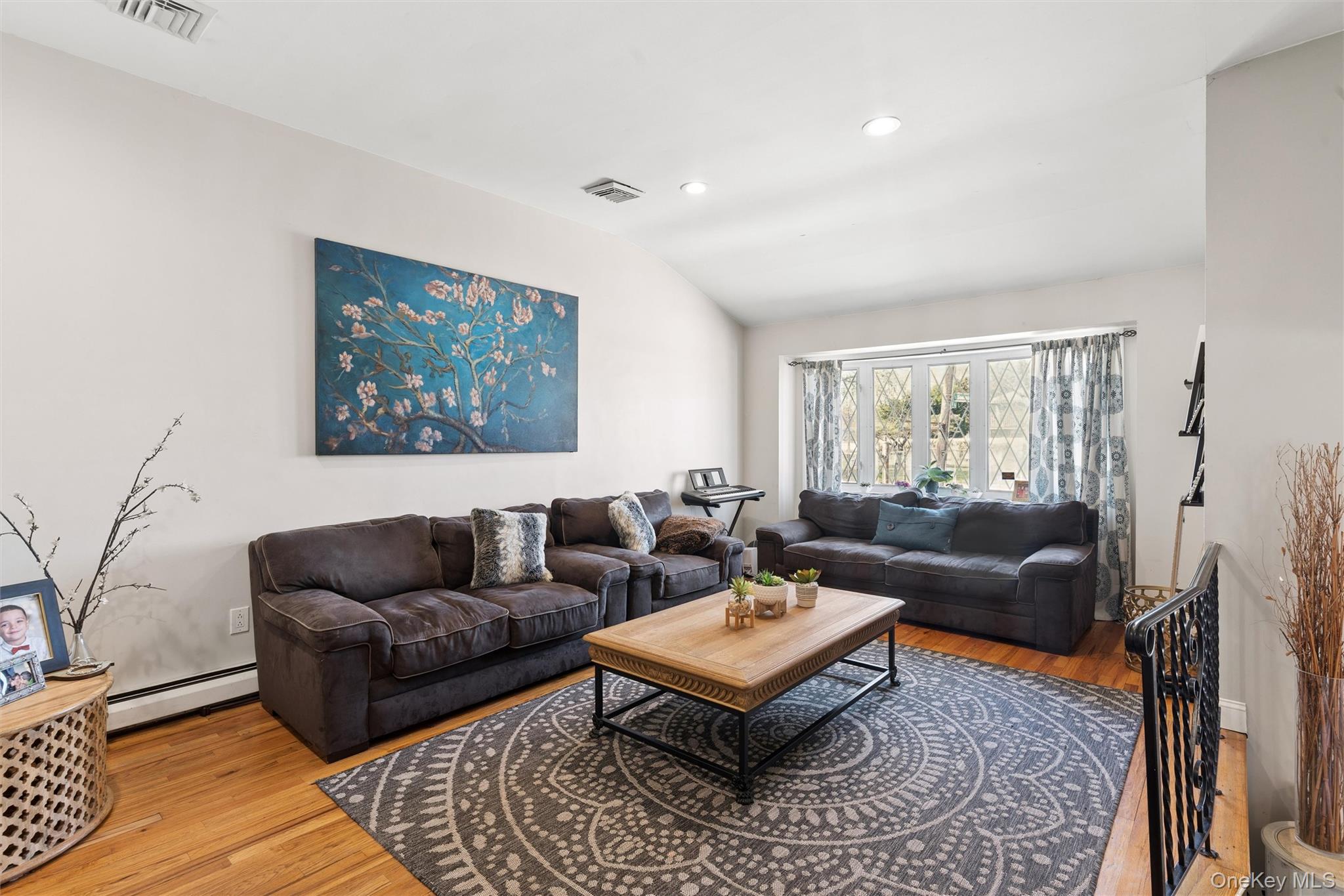 2701 S Seamans Neck Road