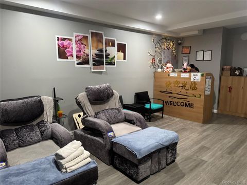 2022 College Point Boulevard College Point NY 11356