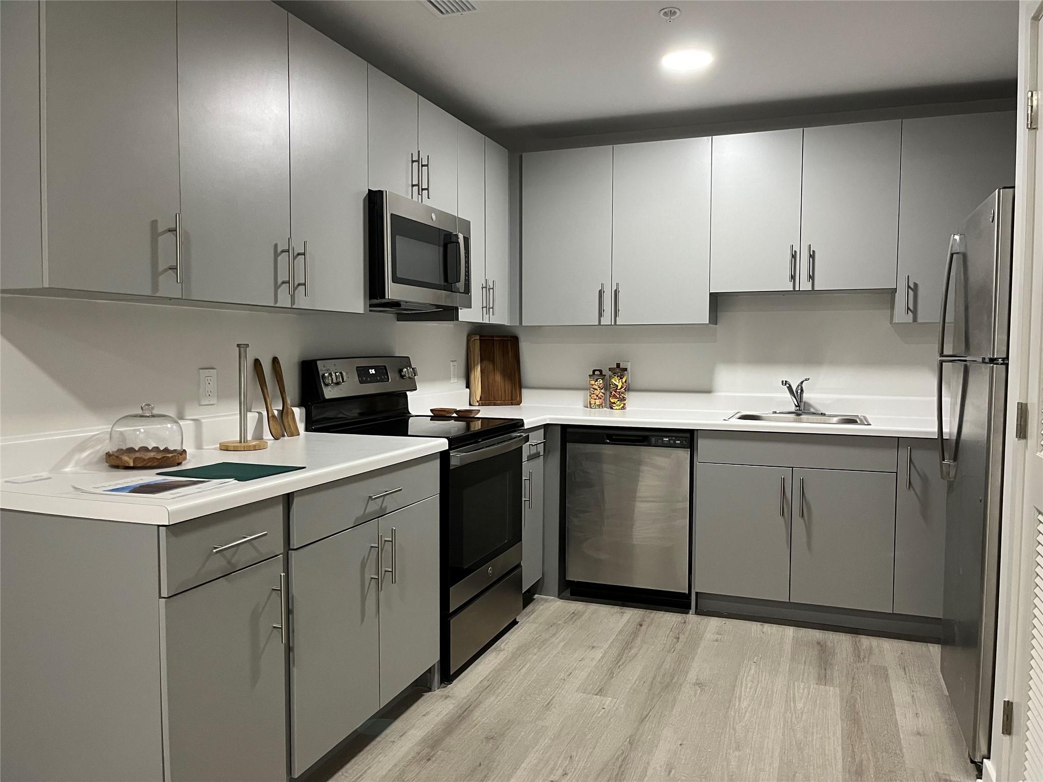 56 Prospect Street 407