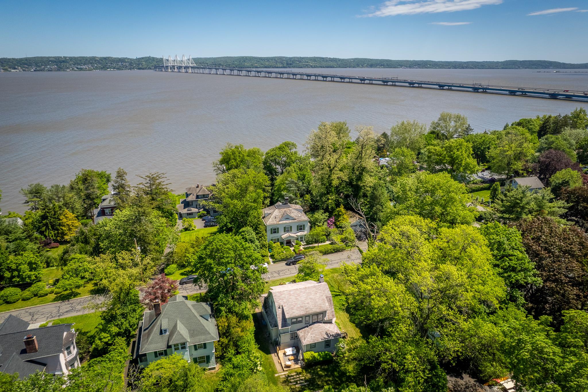 44 Glen Byron Avenue, Nyack, New York image 2