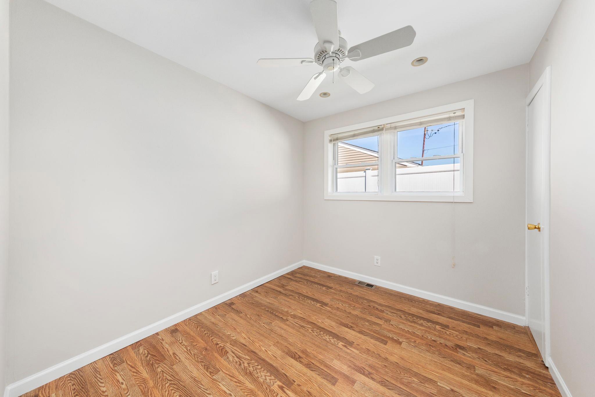 2641 Woods Avenue, East Meadow, New York image 12