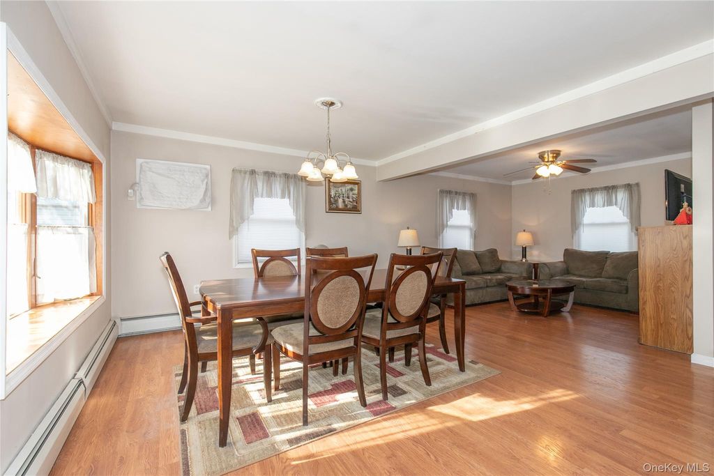 Photo of 5 Crabtree Lane, Levittown, NY 11756 (MLS # 986836)