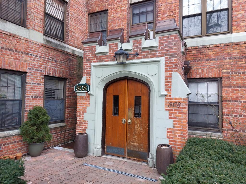 808 Bronx River Road #4D, Bronxville, New York image 4