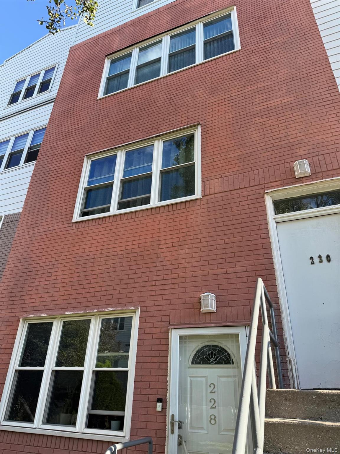 230 Fleet Court 16230