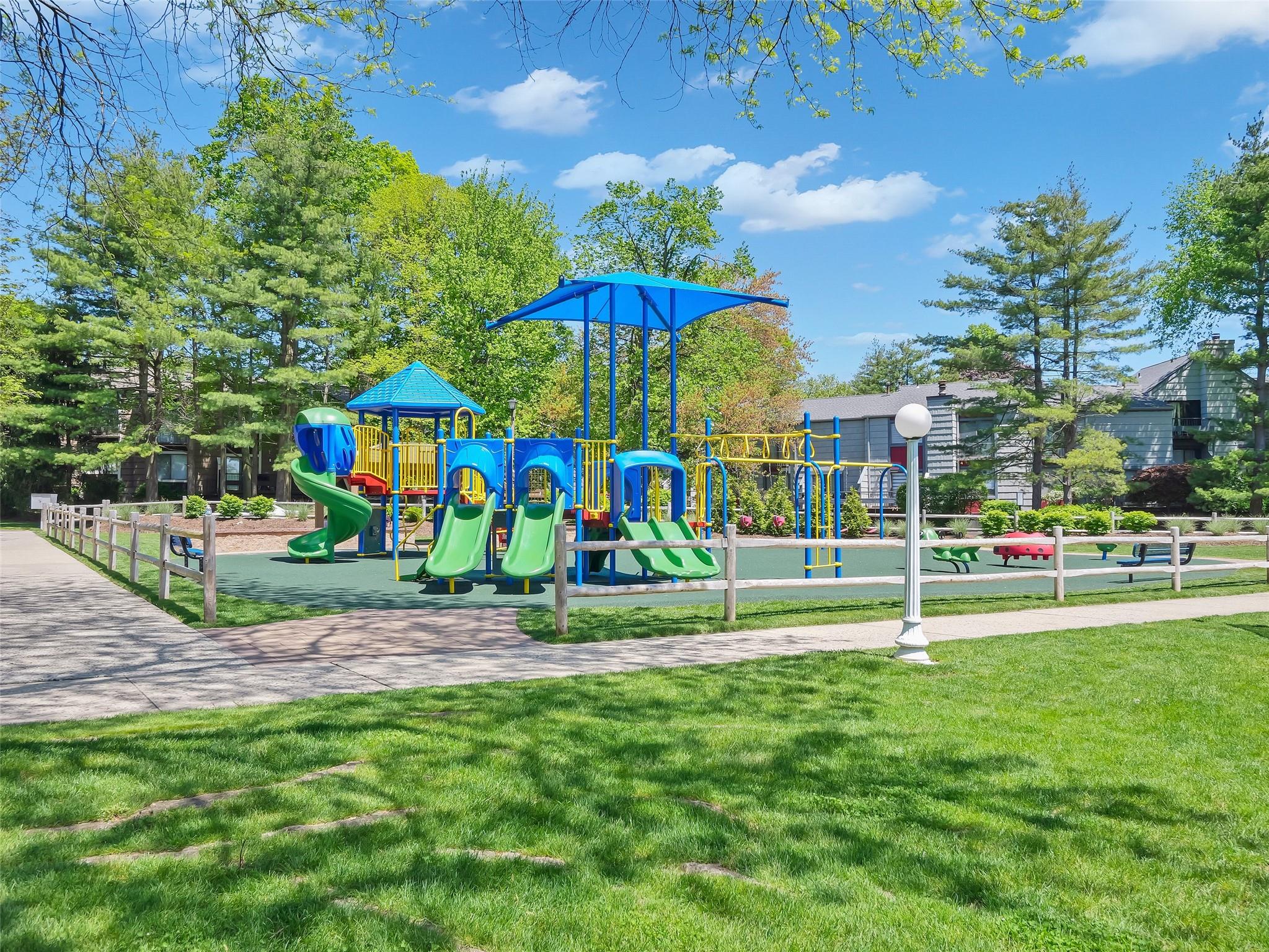 13 Wyndham Court, Nanuet, New York image 36