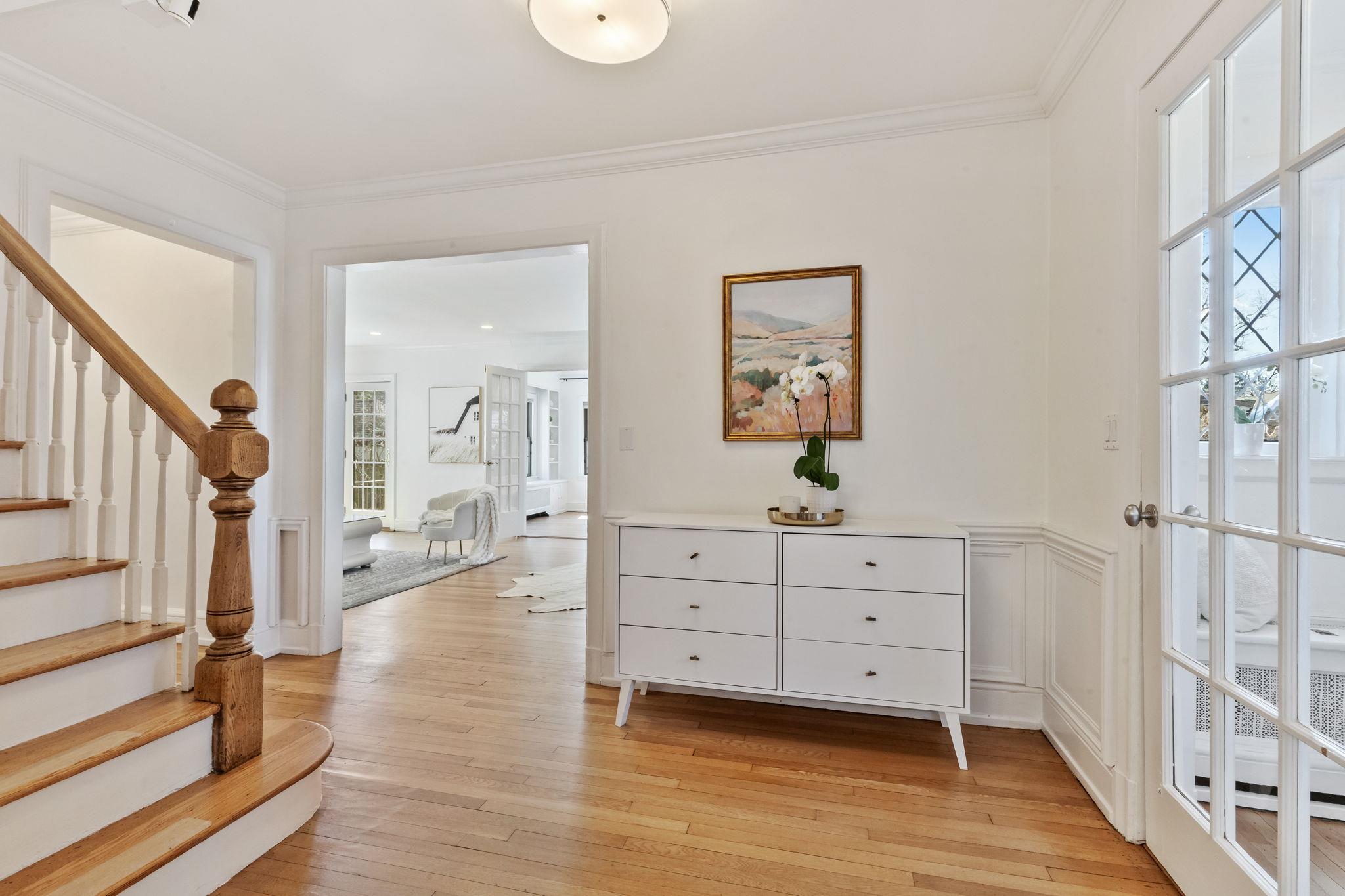 63 Carthage Road, Scarsdale, New York image 2