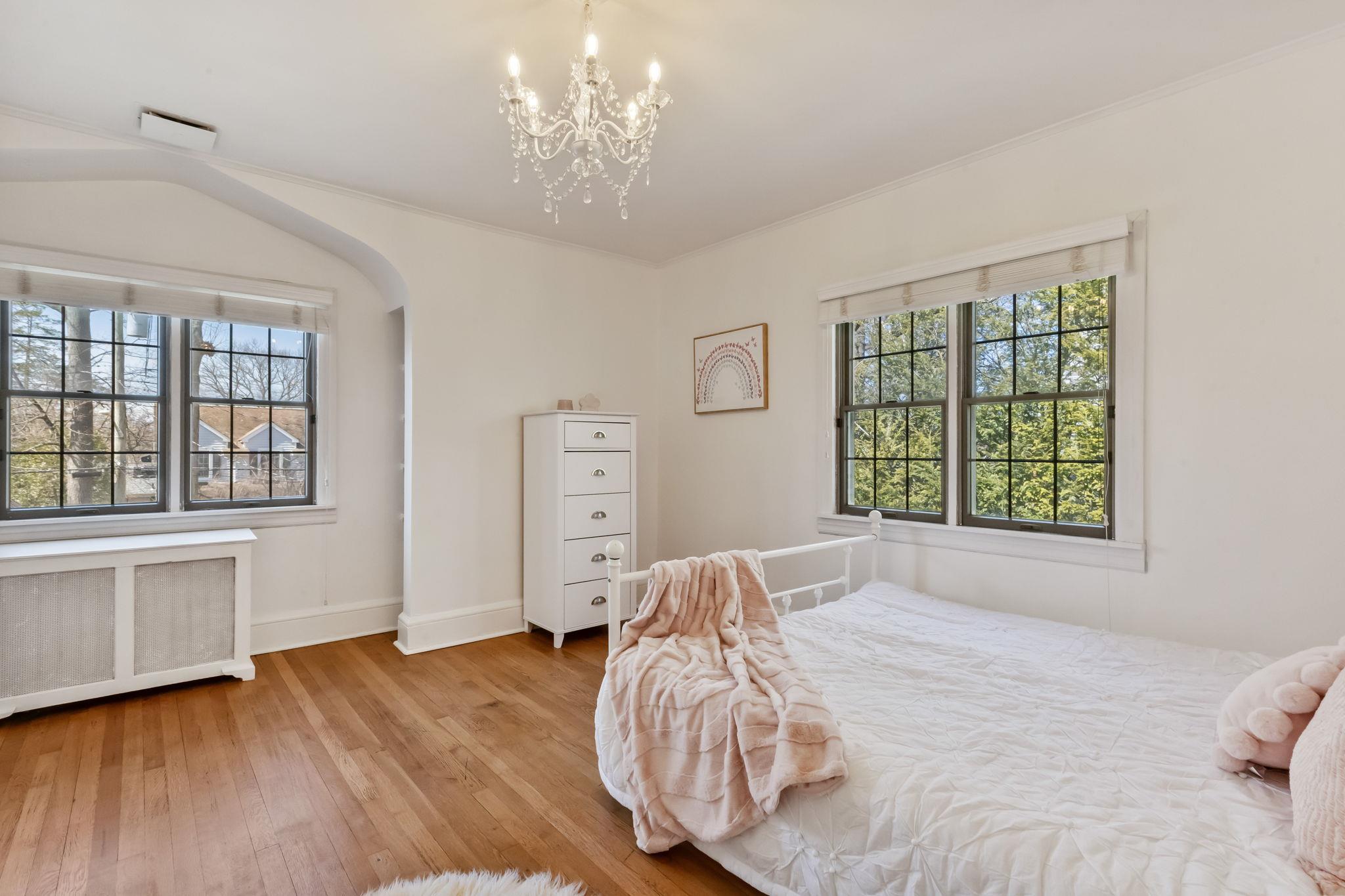 63 Carthage Road, Scarsdale, New York image 23