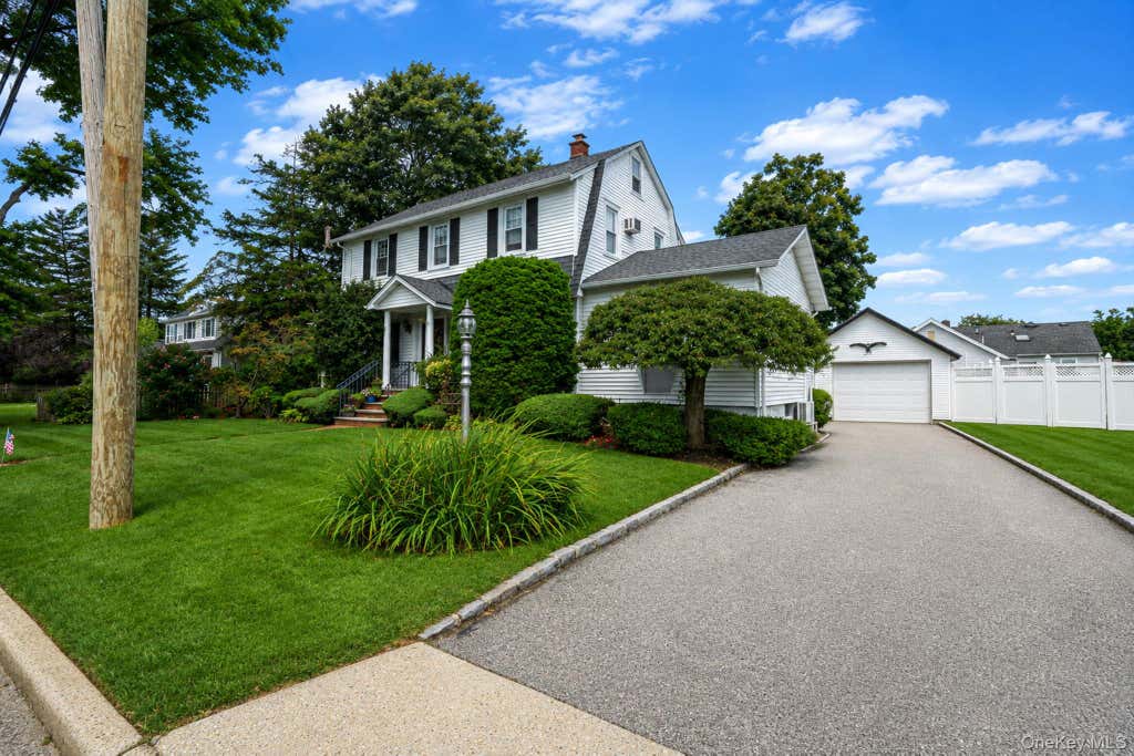 Photo of 57 Caroline Street, Bethpage, NY 11714 (MLS # 1043612)