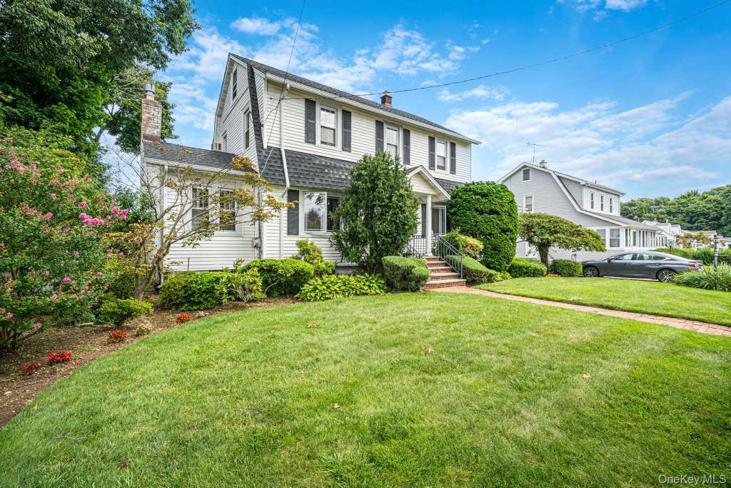 Photo of 57 Caroline Street, Bethpage, NY 11714 (MLS # 1043612)