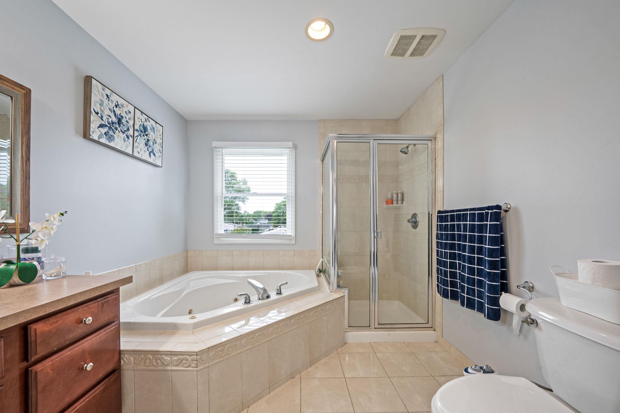 130 W 7th Street, Deer Park, New York image 17