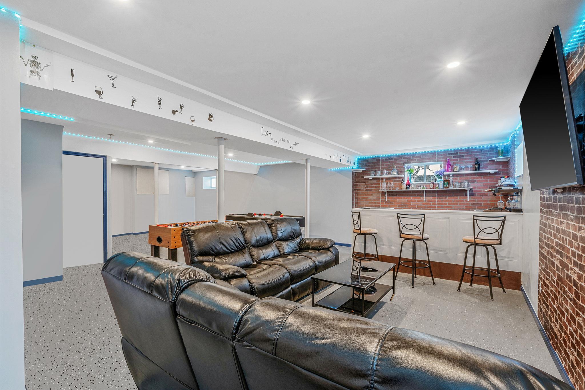 130 W 7th Street, Deer Park, New York image 24