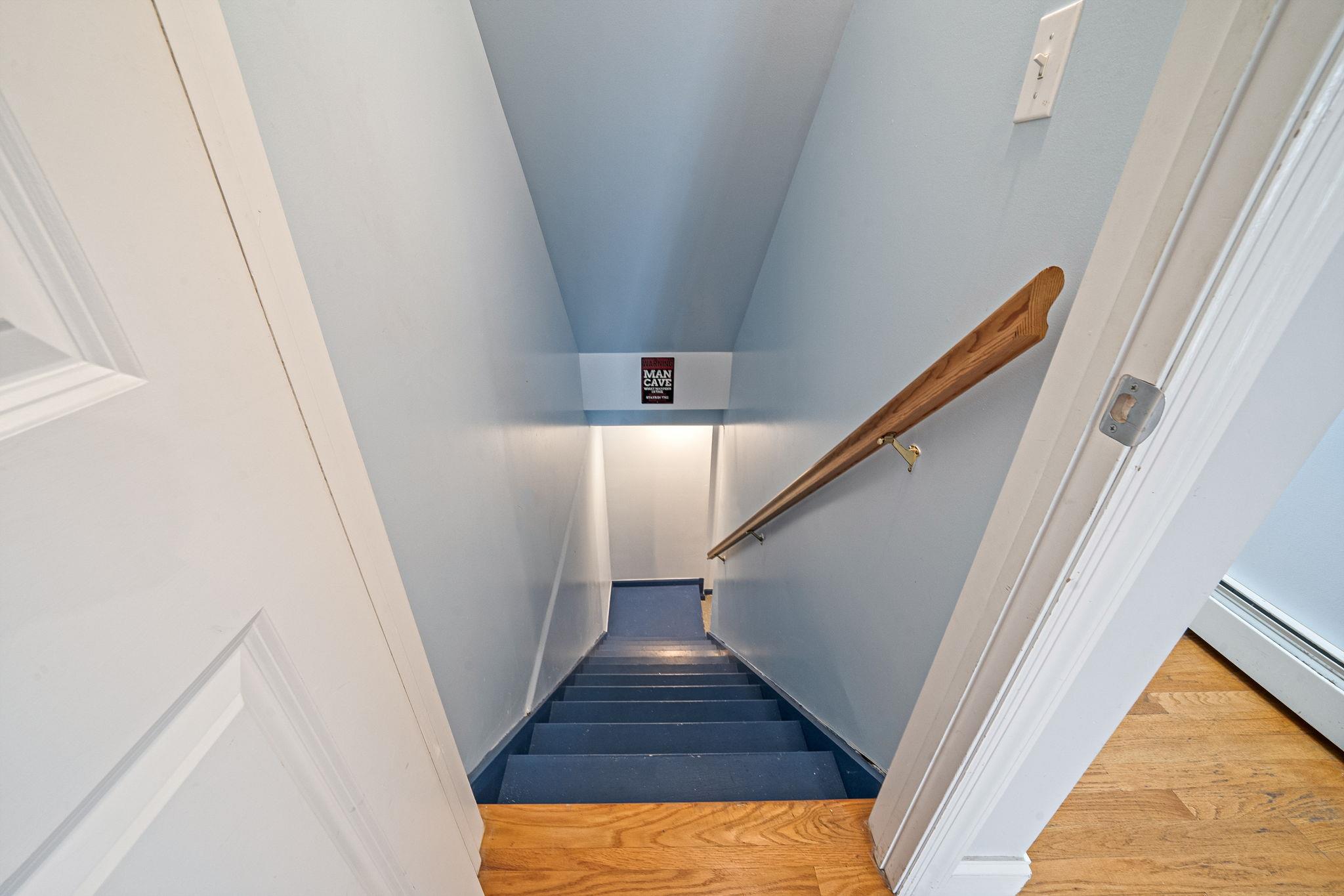 130 W 7th Street, Deer Park, New York image 23