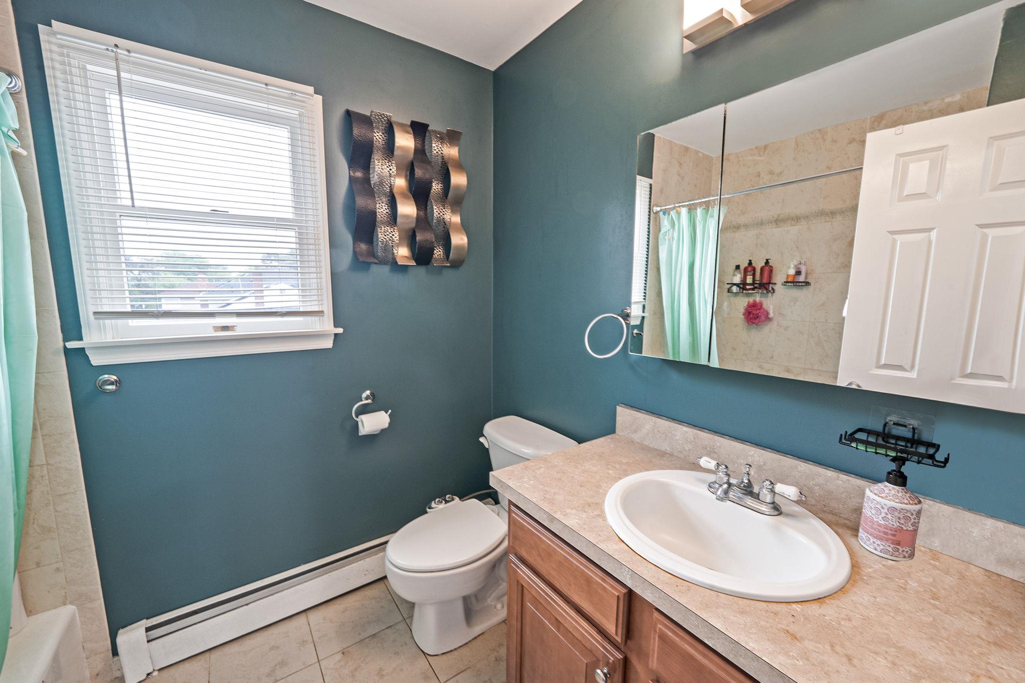 130 W 7th Street, Deer Park, New York image 19