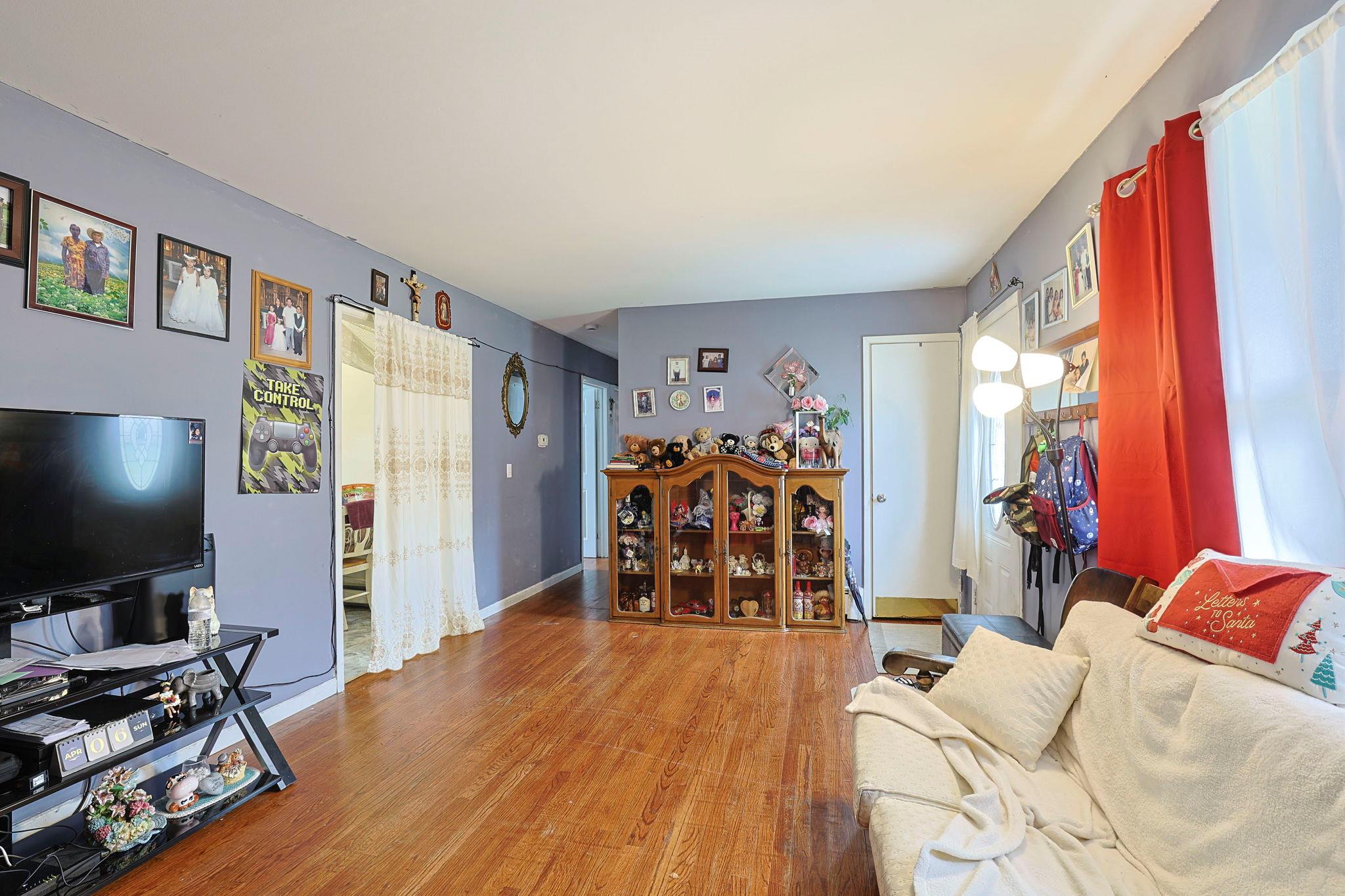 25 Euclid Avenue, Middletown, New York image 5
