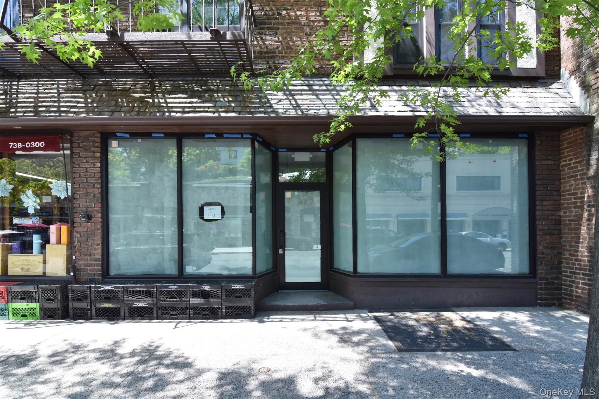 Photo 1 of 8 — 109 Fifth Avenue 107, Pelham, NY 10803