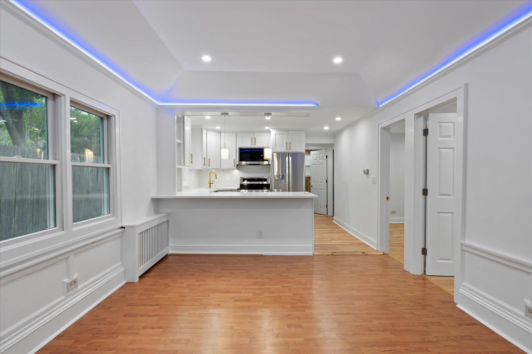 8 Lafayette Avenue