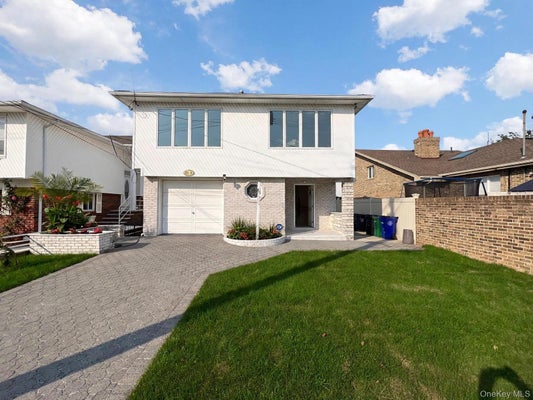 85-11 164TH AVE, HOWARD BEACH, NY 11414 - Image 4f418c1ee82239cc727bc5ce5fbb8705/1758046406