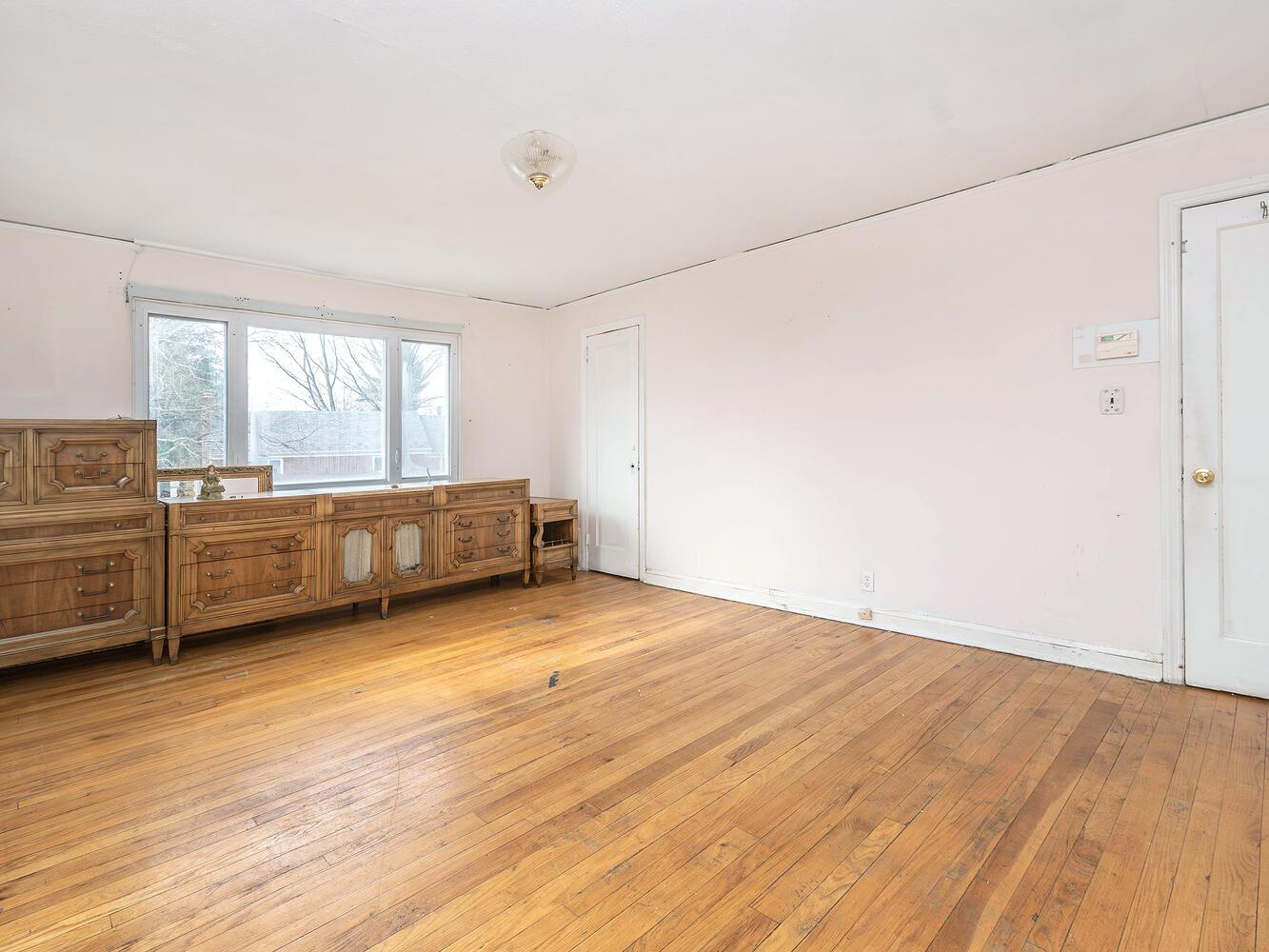 64 The Neck, Manhasset, New York image 10