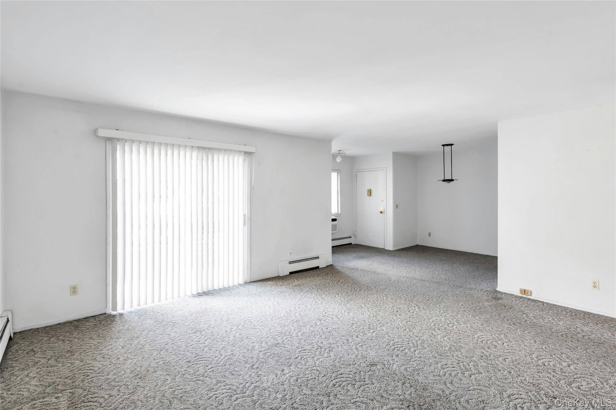 99 Richmond Boulevard 4B