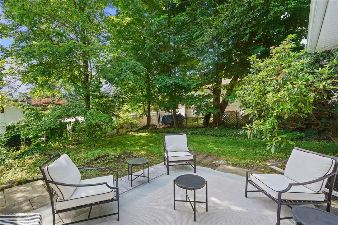 52 Red Oak Lane, Mount Kisco, New York image 21