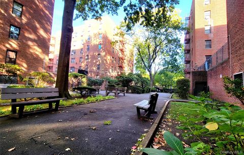 Photo of 32-23 88 Street #306, East Elmhurst, NY 11369 (MLS # 926392)