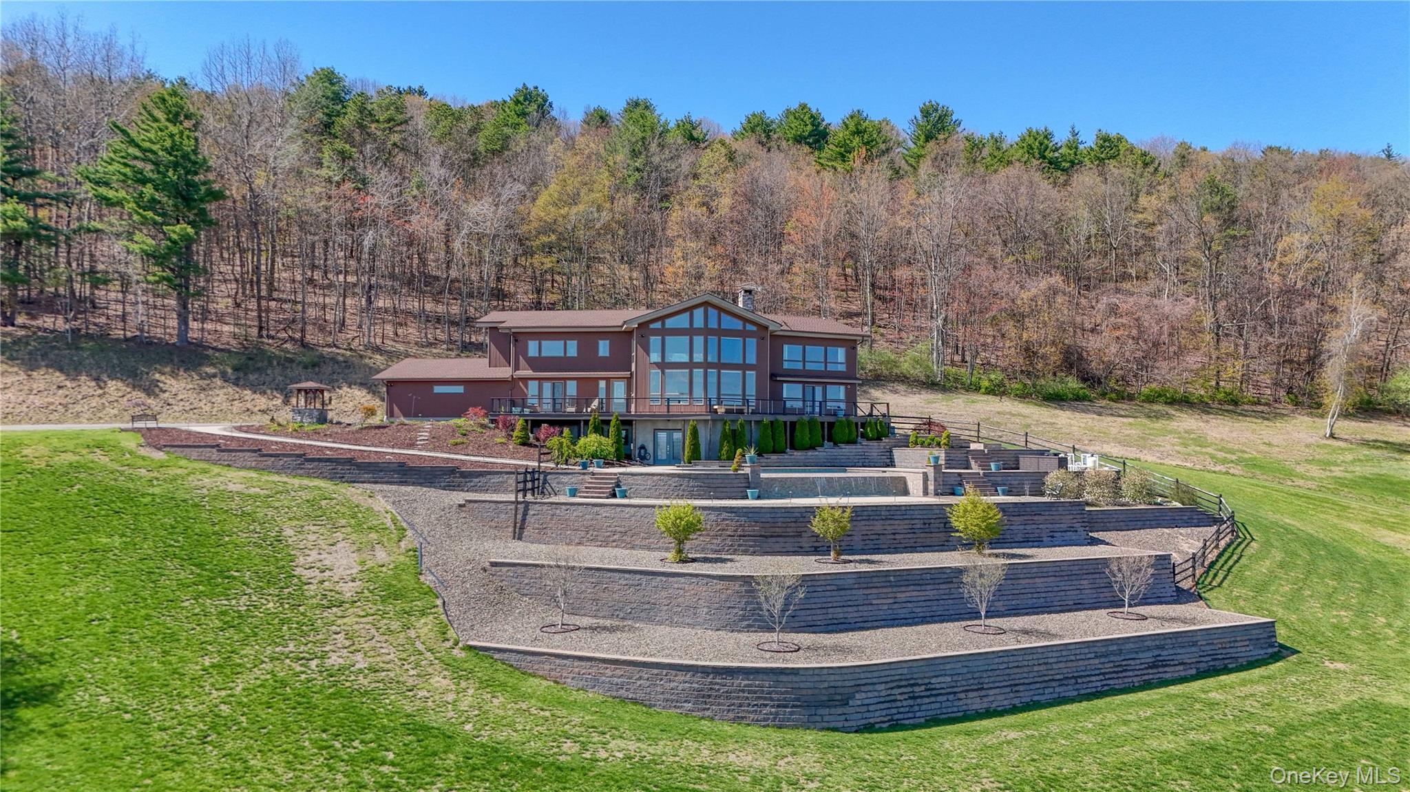 523 Old Mountain Road