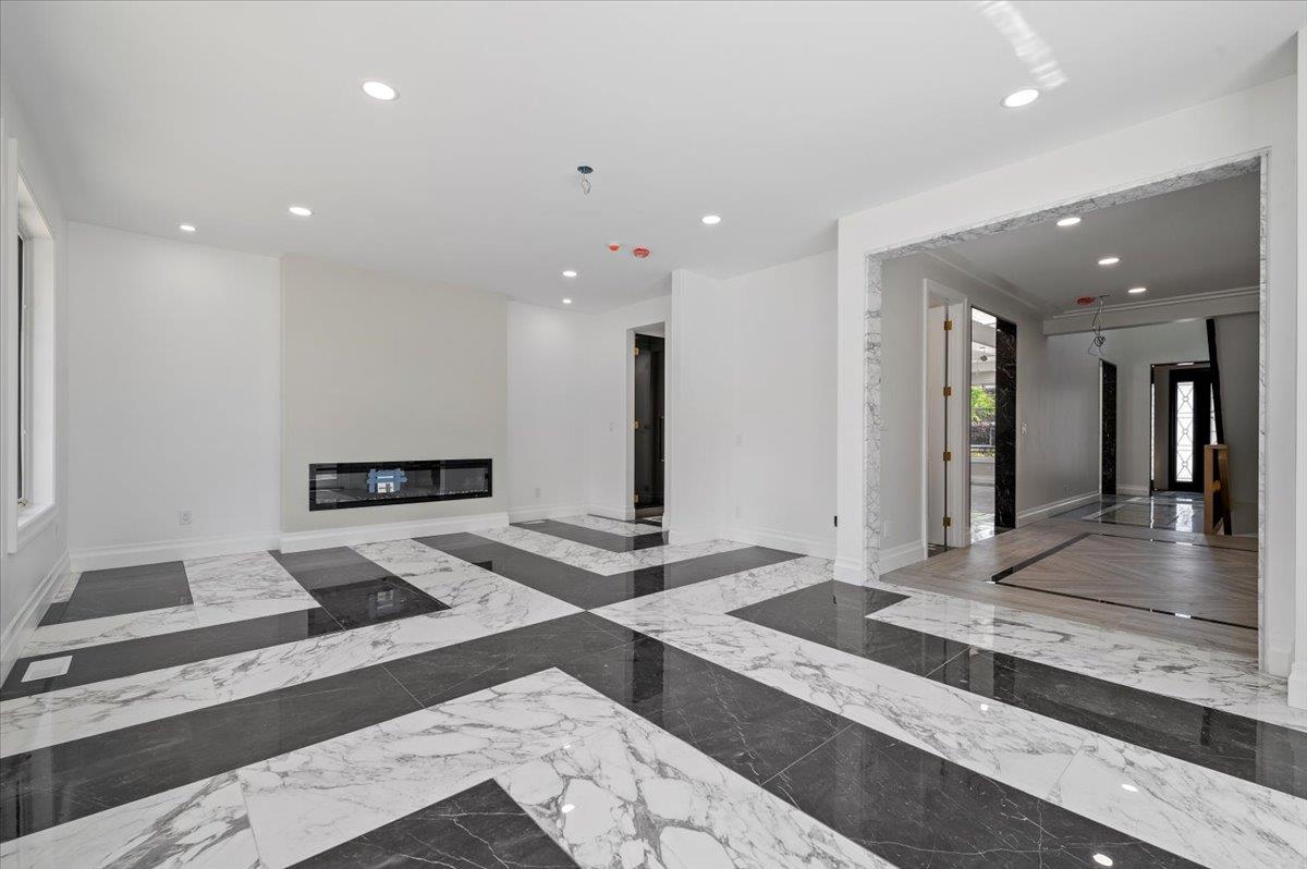 19 Maple Avenue, Cedarhurst, New York image 7