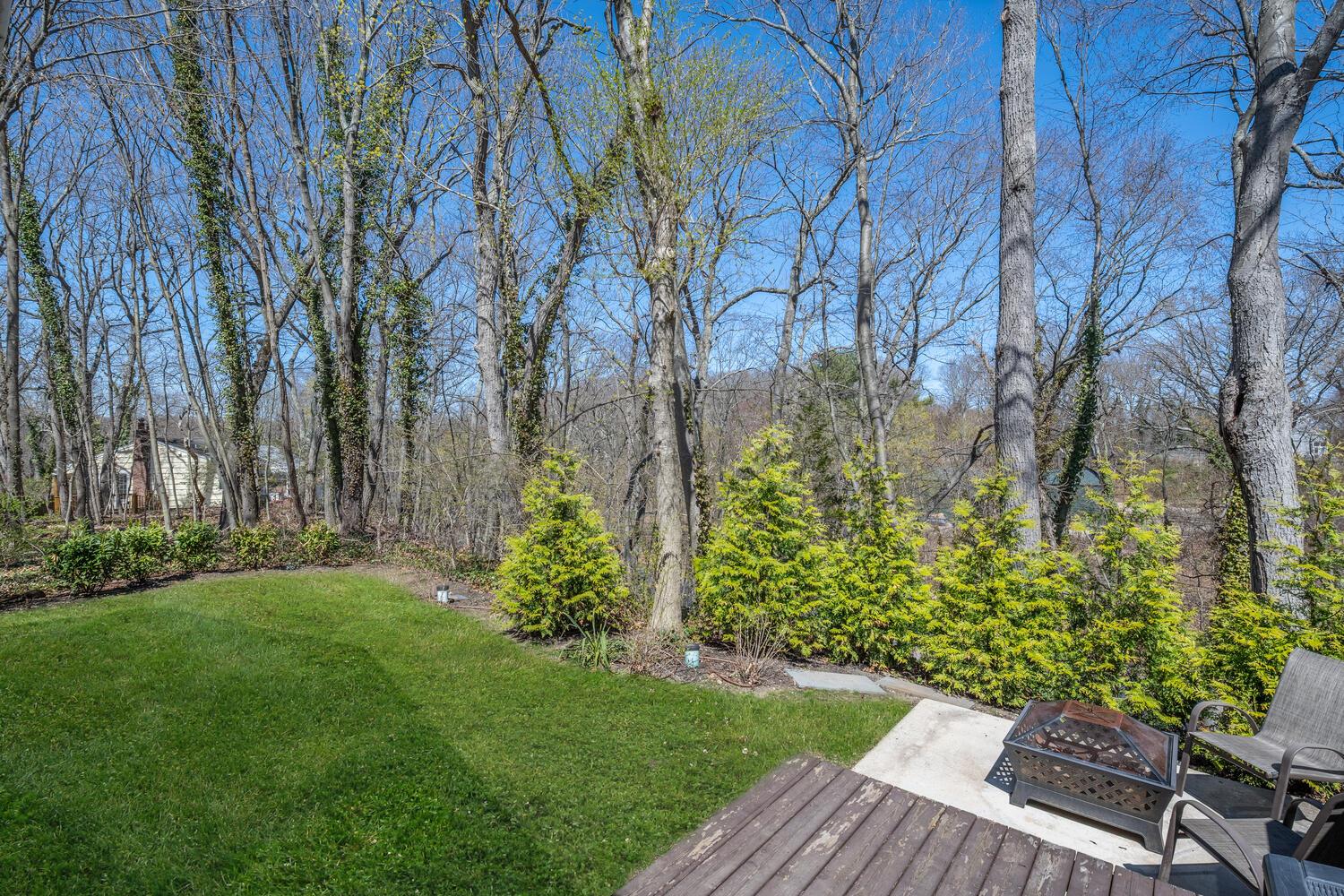1A Carnegie Avenue, Cold Spring Harbor, New York image 30