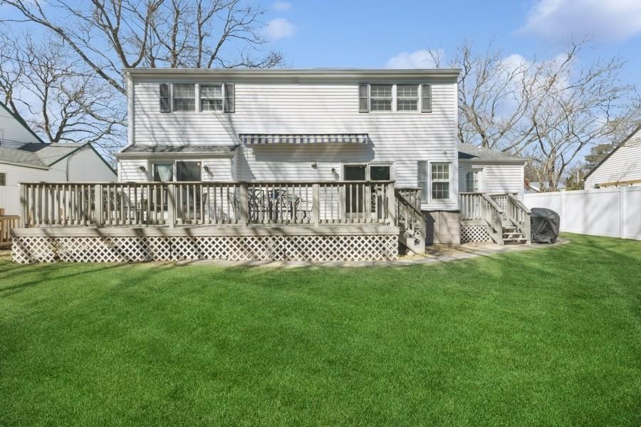 49 Shaw Drive, North Merrick, New York image 23