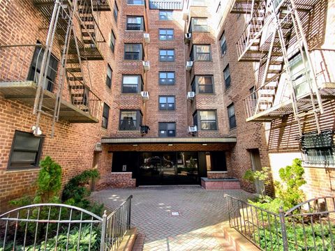 Homes For Sale - 90-09 Northern Boulevard #303<br/> Jackson Heights, NY 11372